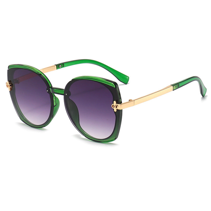 Wholesale UV Resistant PC Sunglasses for Men and Women